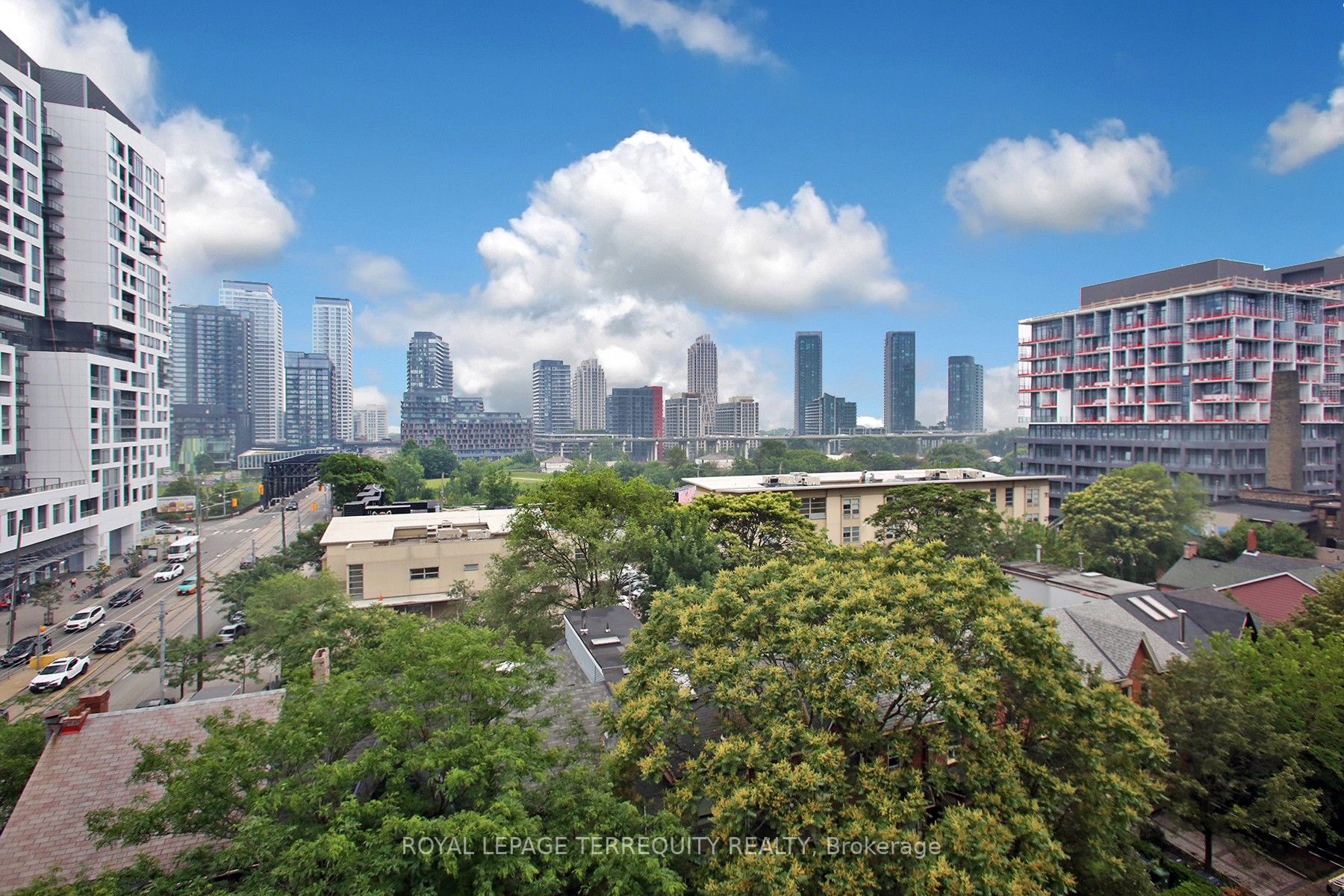 60 Bathurst St, #612