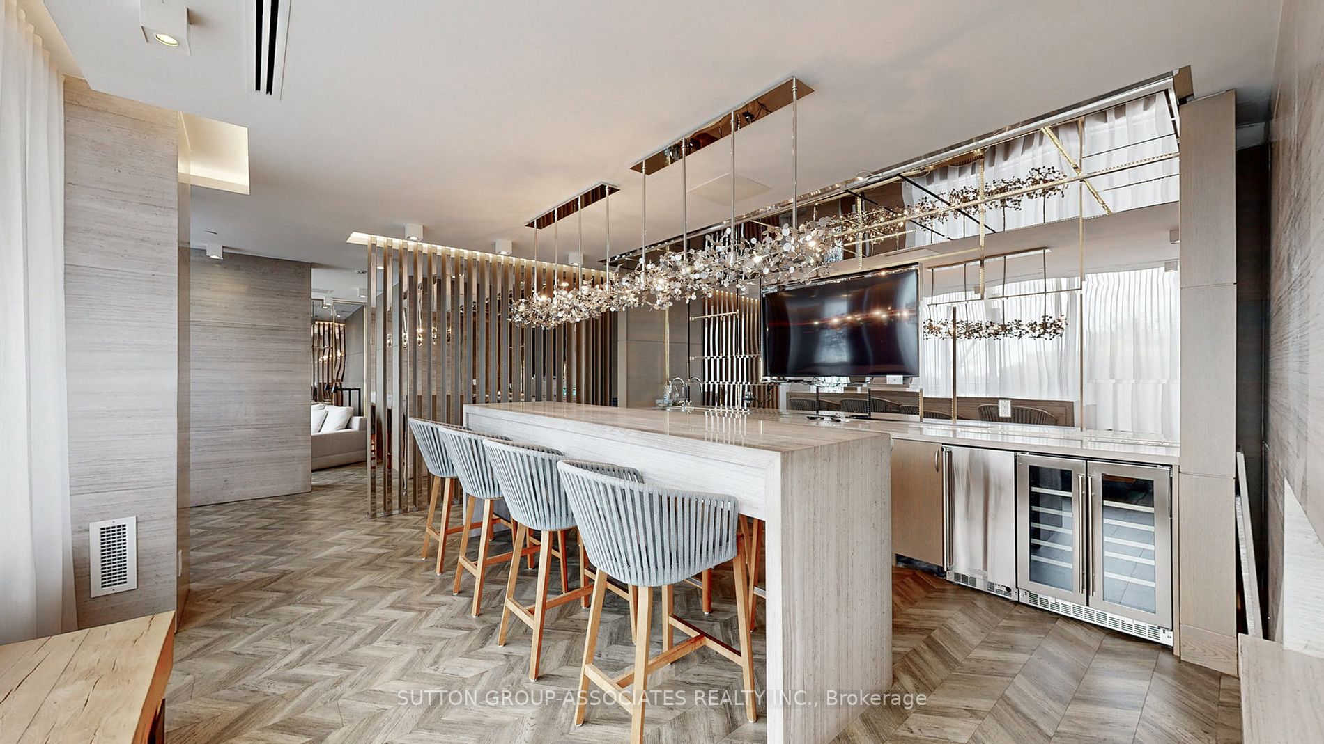 7 Kenaston Gdns, #G8
