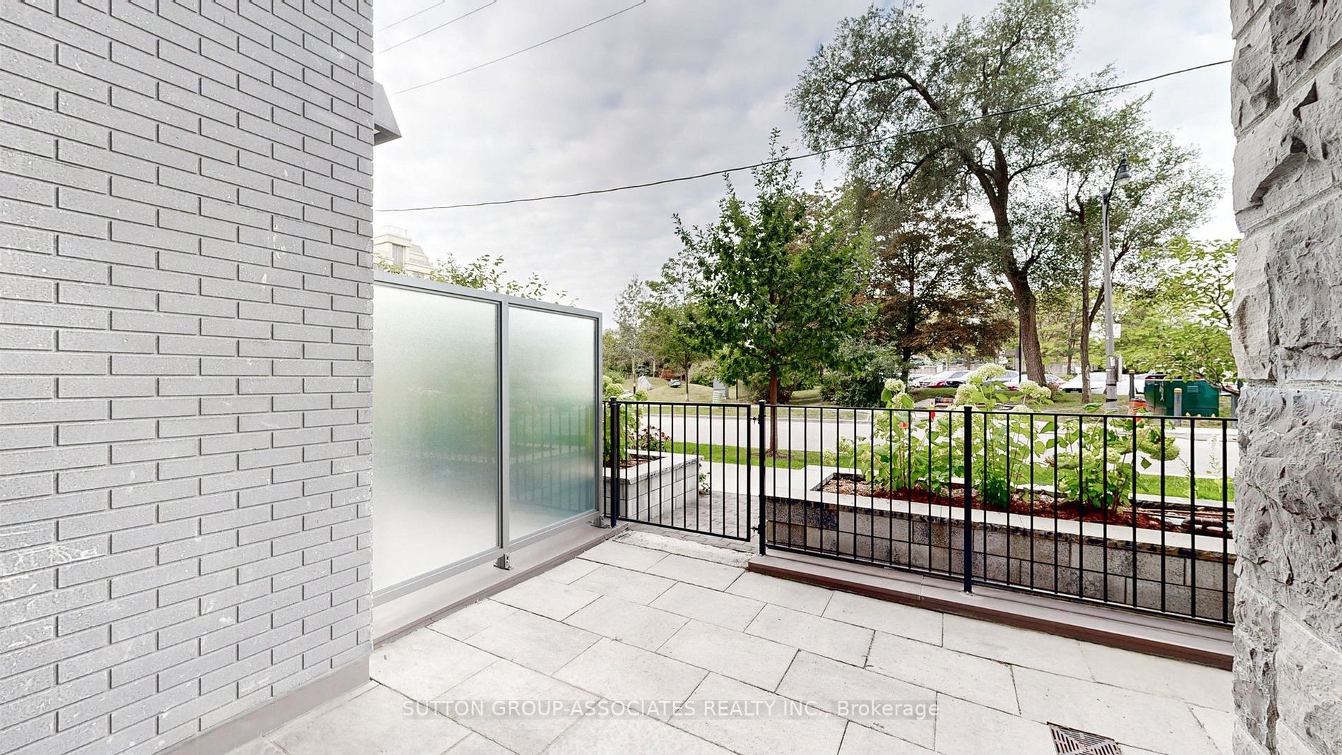 7 Kenaston Gdns, #G8