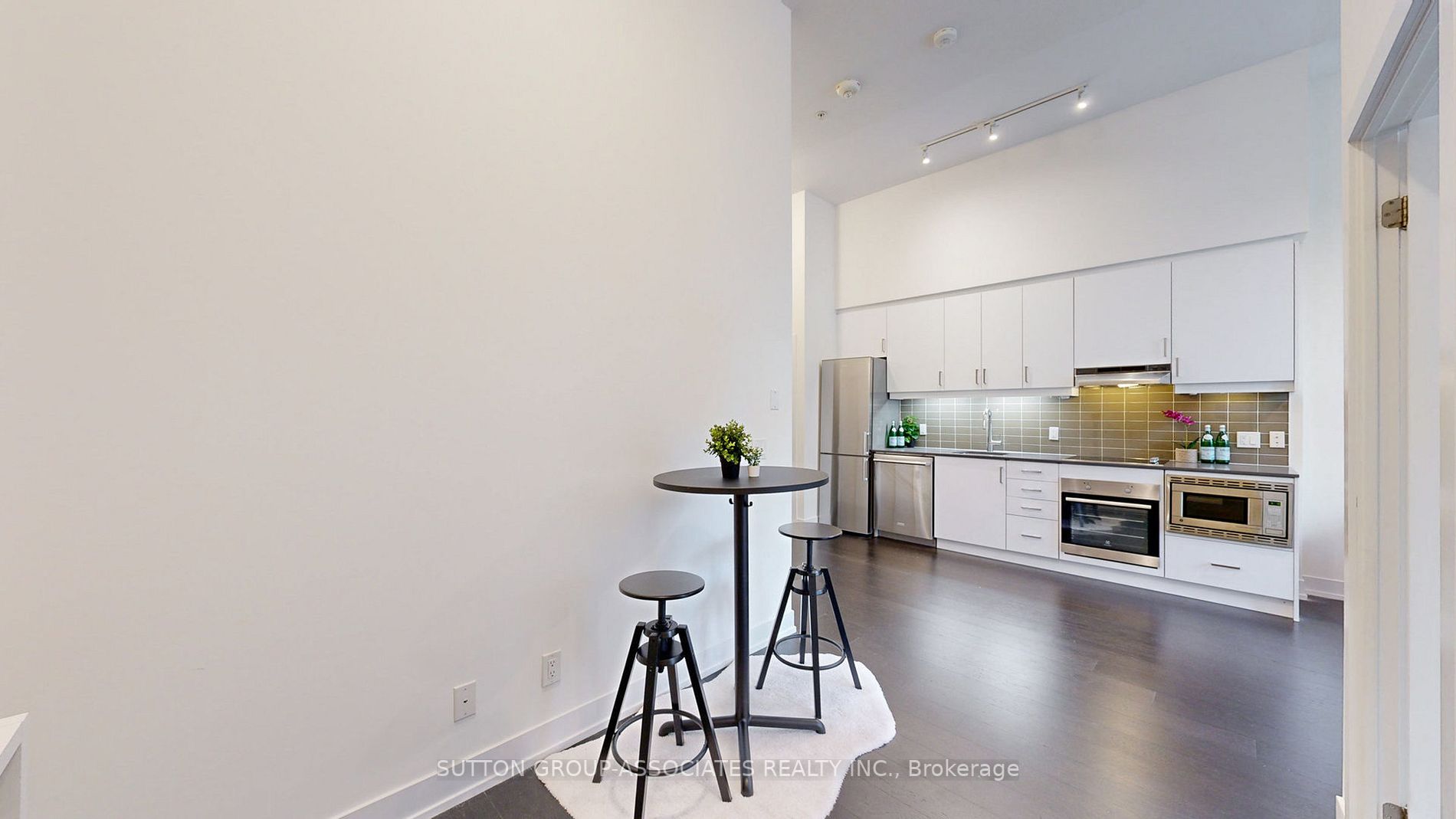 7 Kenaston Gdns, #G8