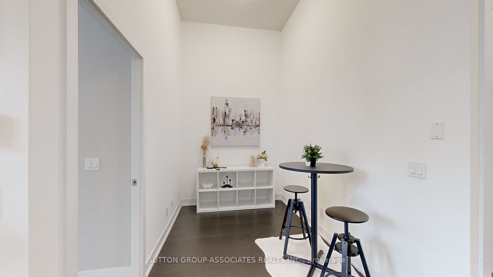 7 Kenaston Gdns, #G8