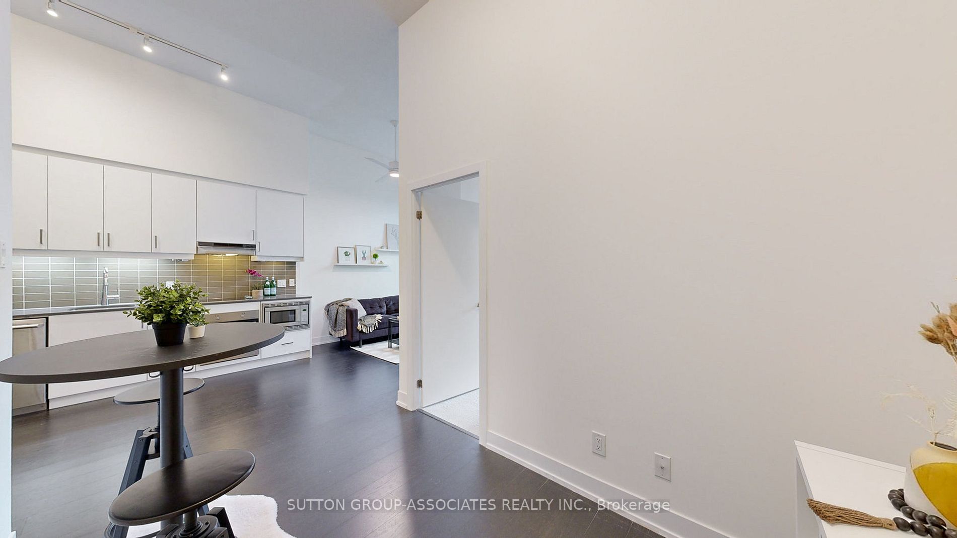 7 Kenaston Gdns, #G8