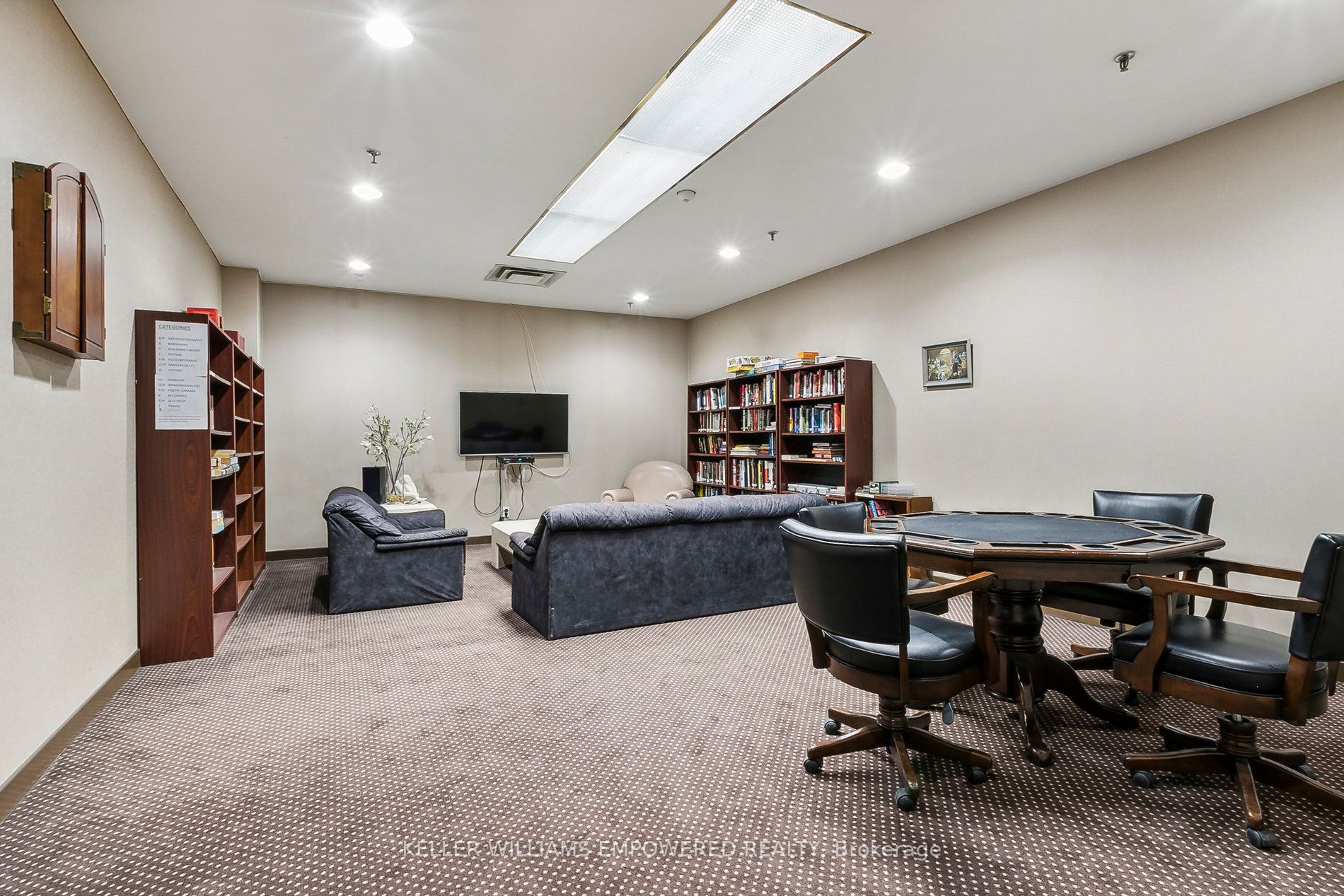 7 Broadway Ave, #701