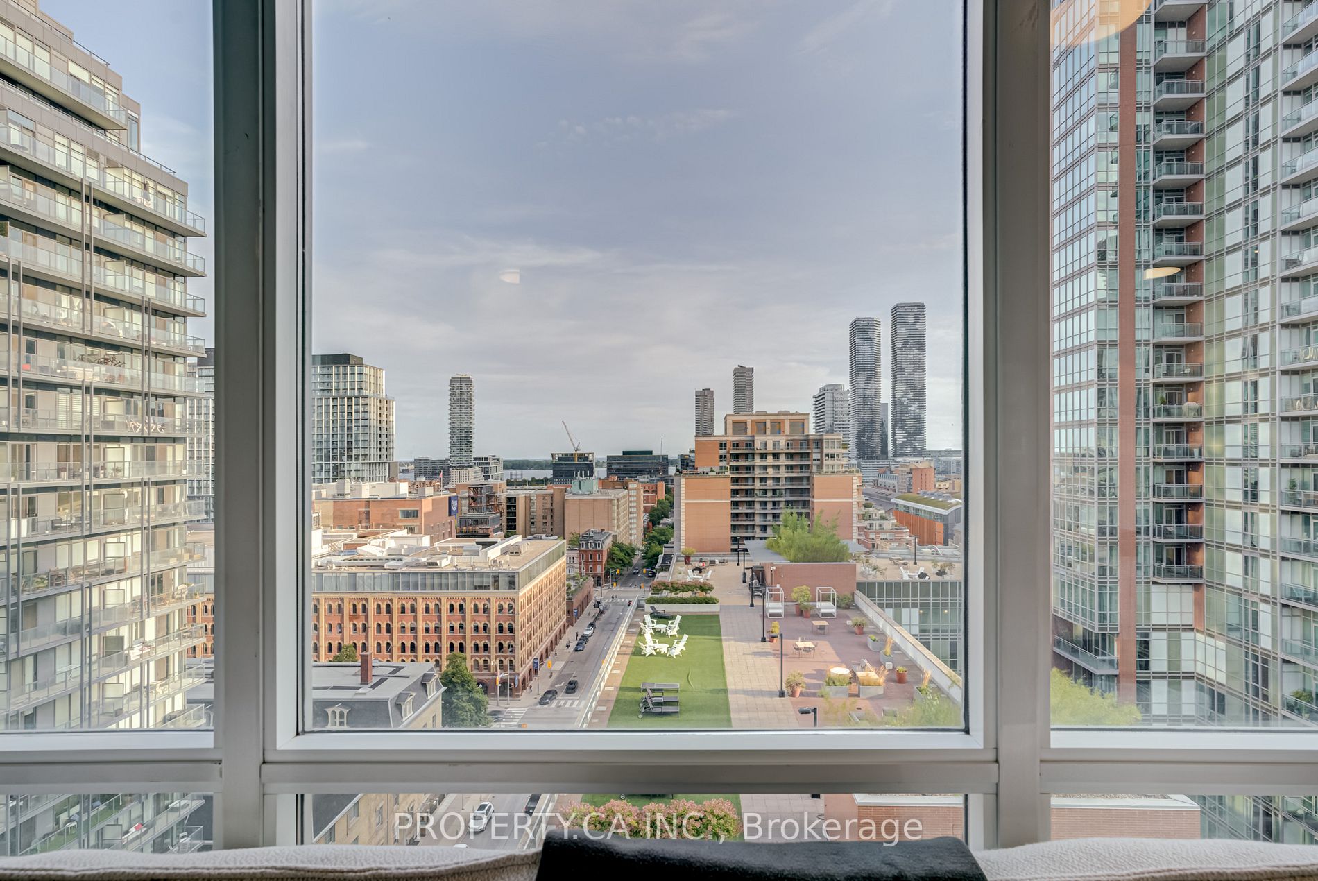 116 George St, #1410