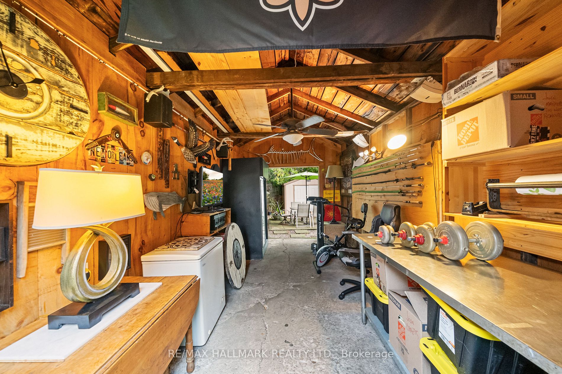 216 Brooke Ave