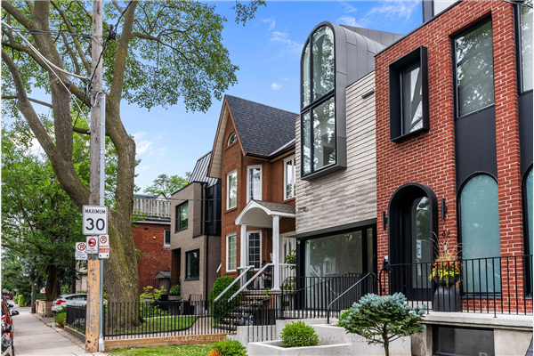 44 Foxley St, Toronto