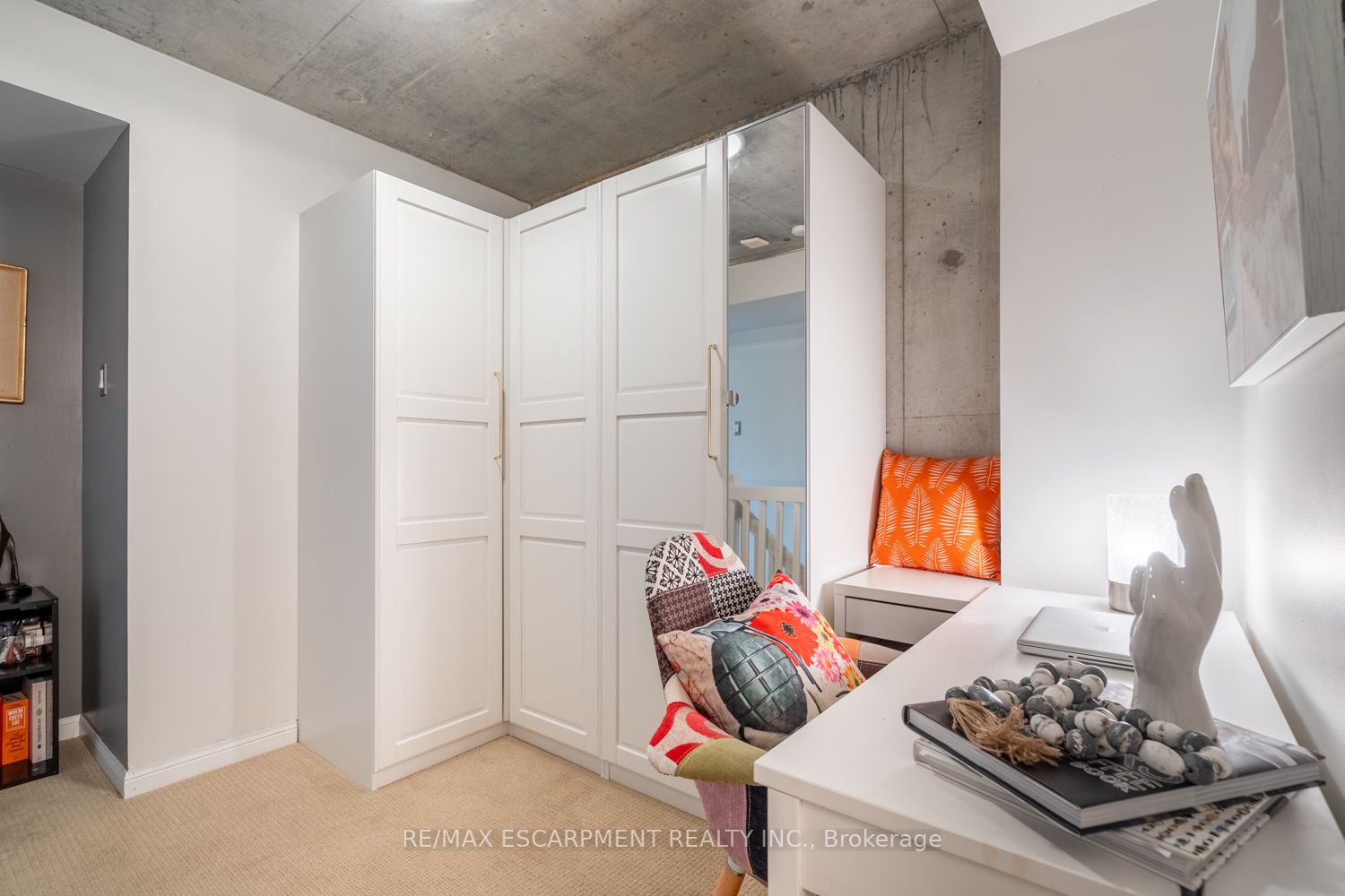 954 King St W, #311