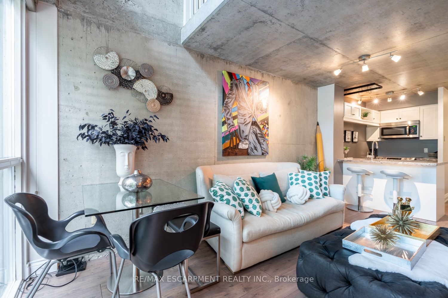 954 King St W, #311