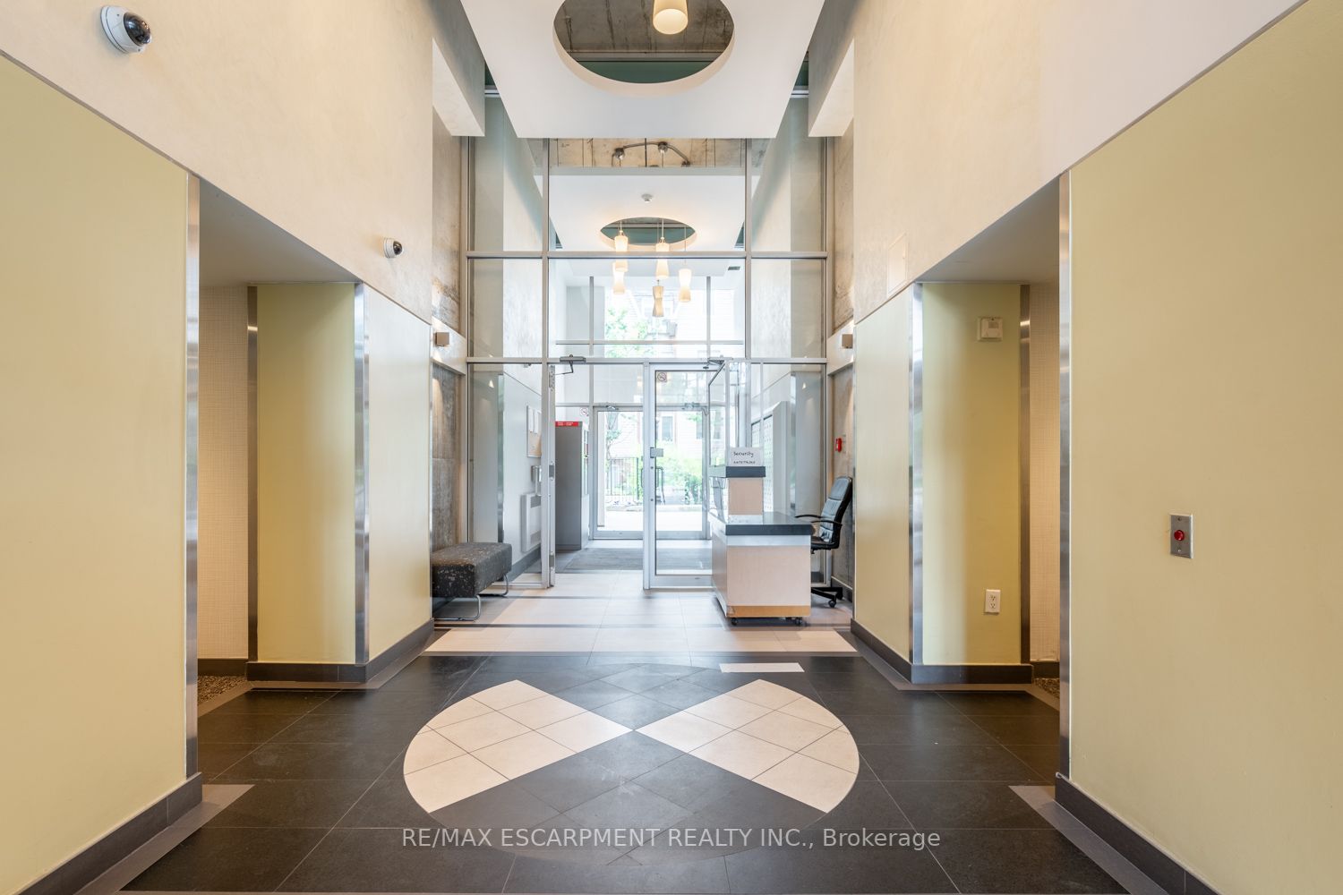 954 King St W, #311