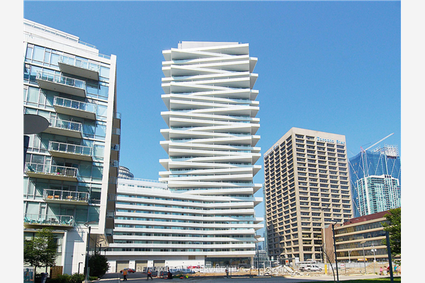 15 Queens Quay St E, Toronto