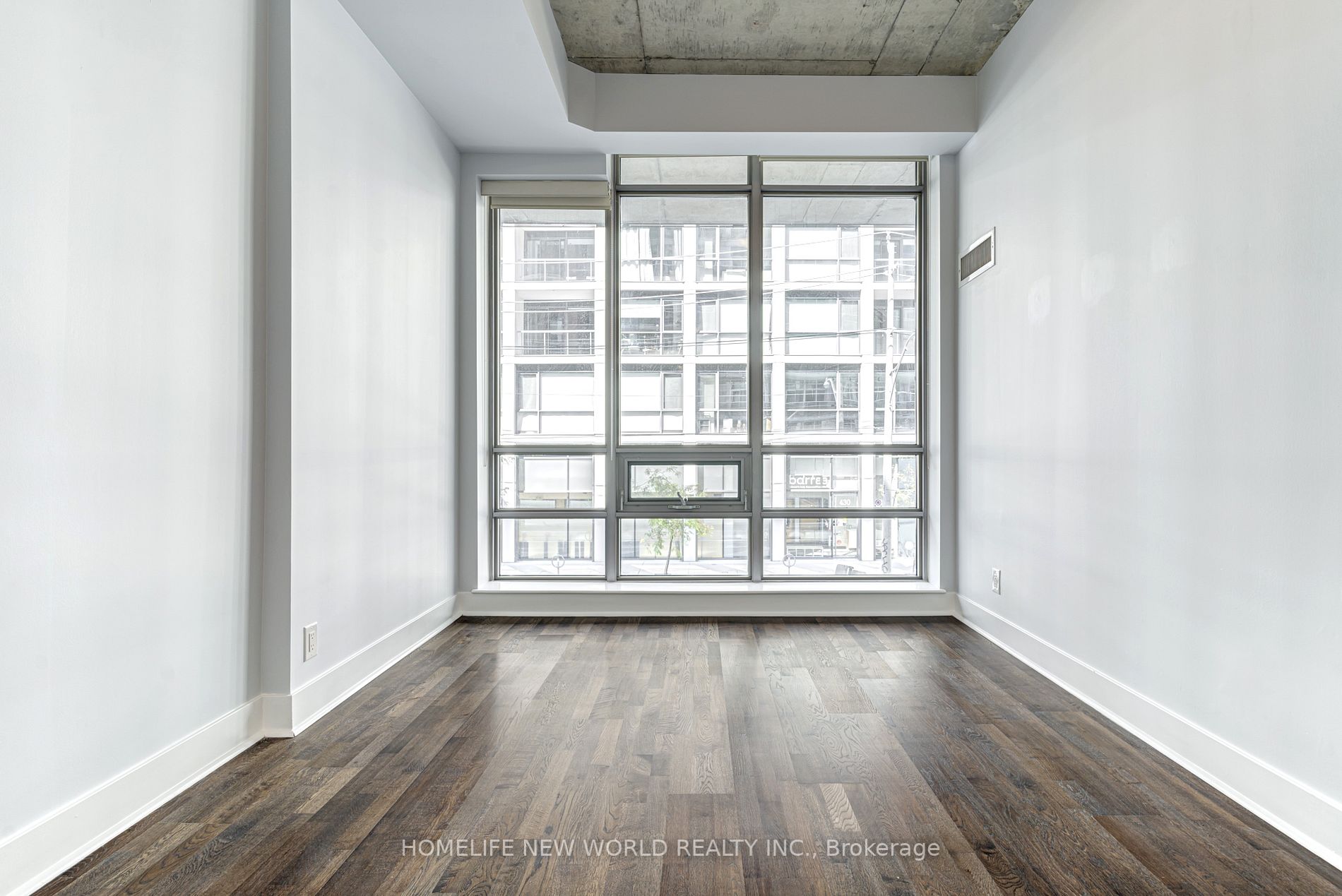 399 Adelaide St W, #215