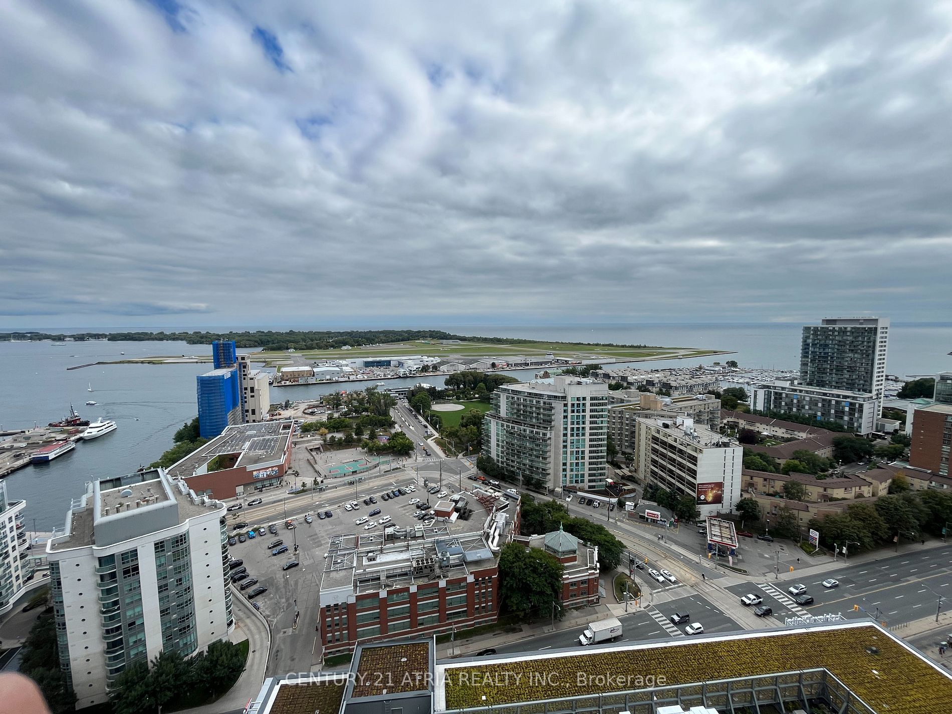 17 Bathurst St, #3001