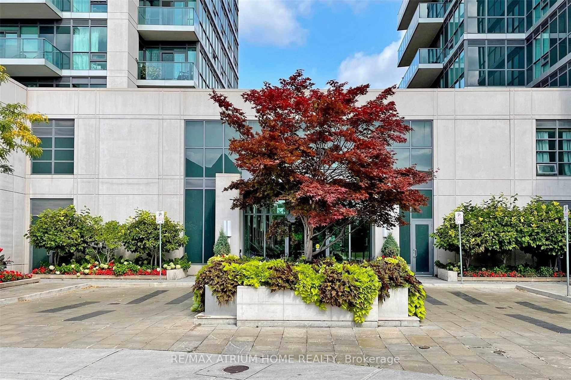 35 Brian Peck Cres, #1404