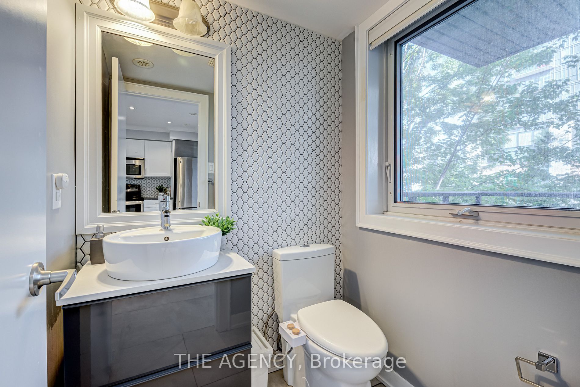 17 Oak St, #6
