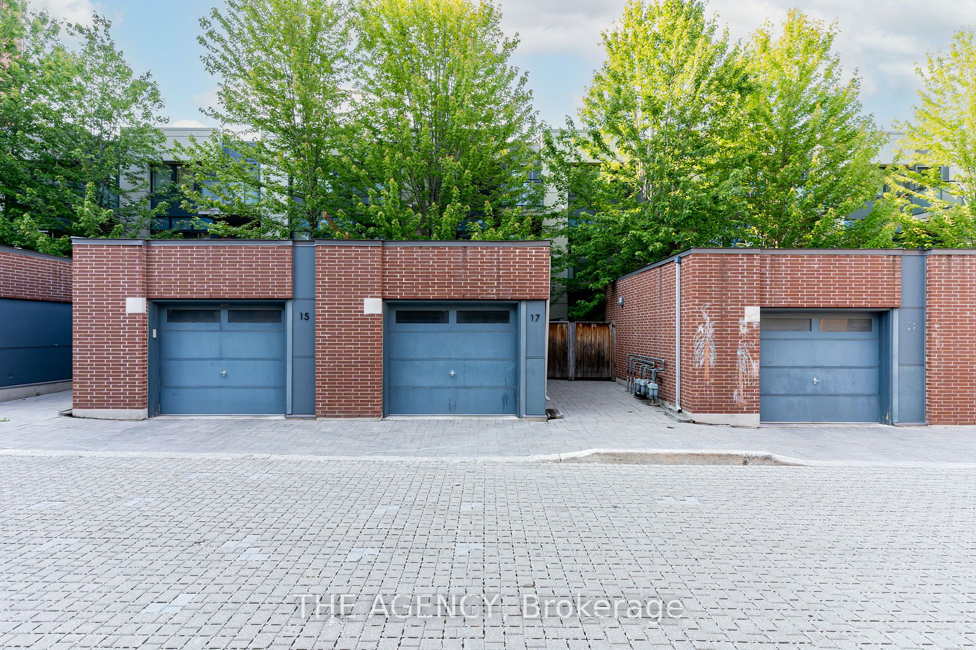 17 Oak St, #6