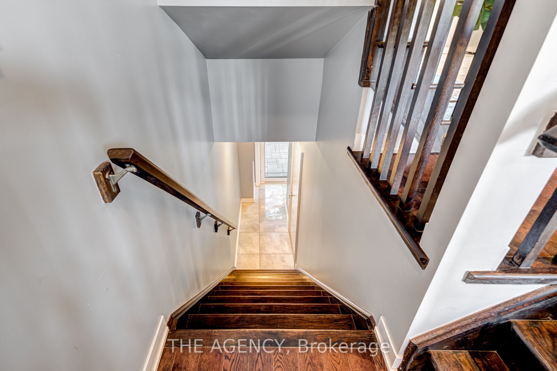 17 Oak St, #6