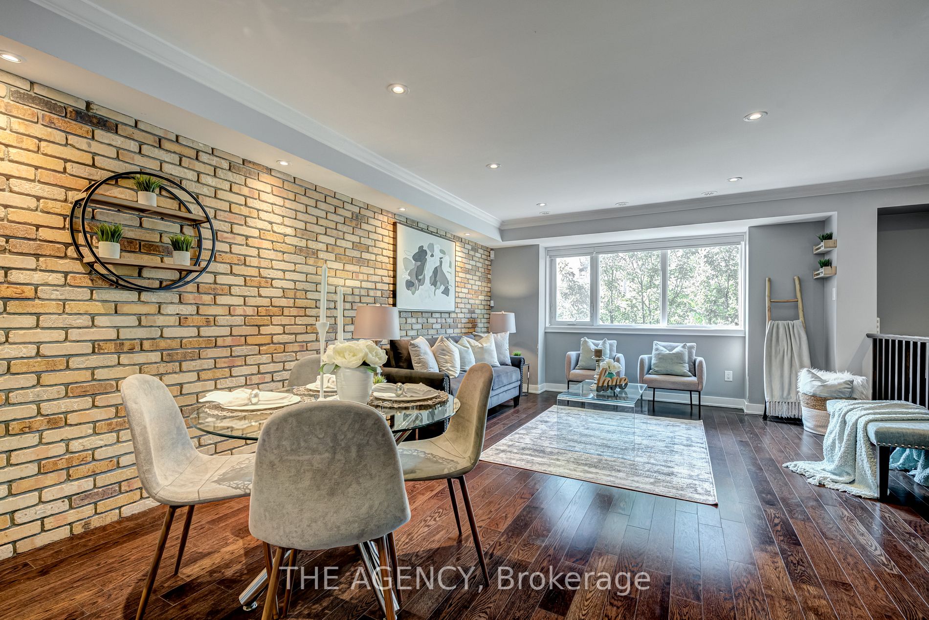 17 Oak St, #6