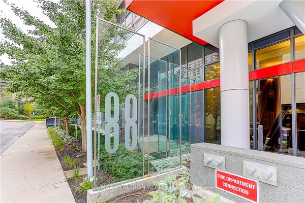 88 Sheppard Ave E, Toronto