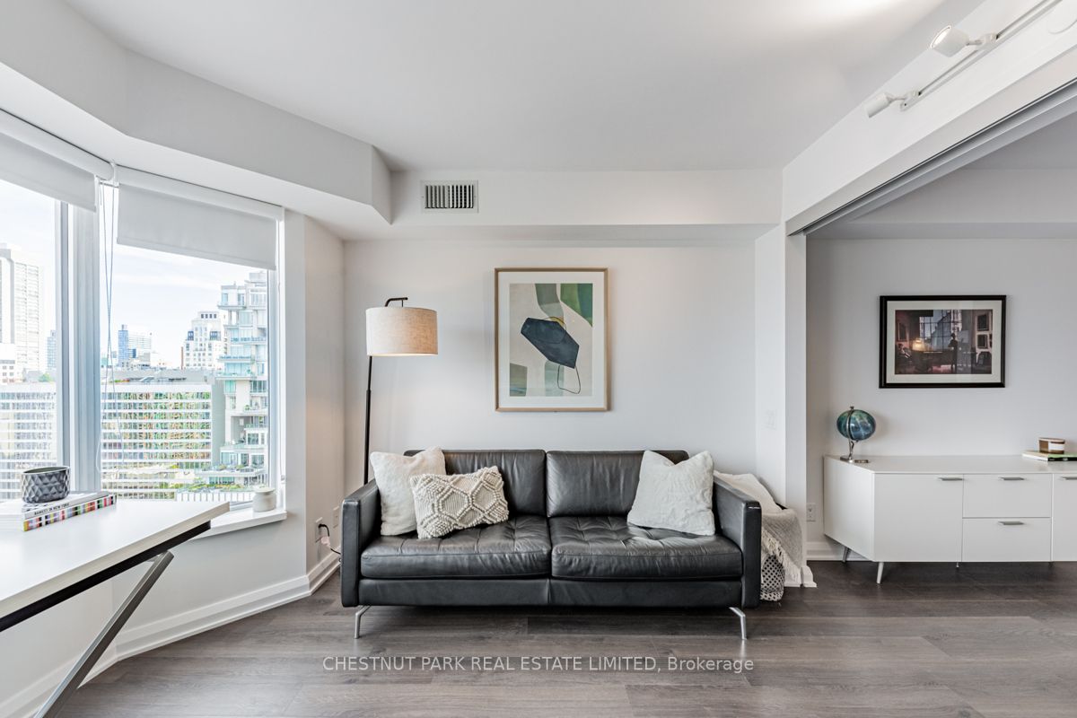155 Yorkville Ave, #2406