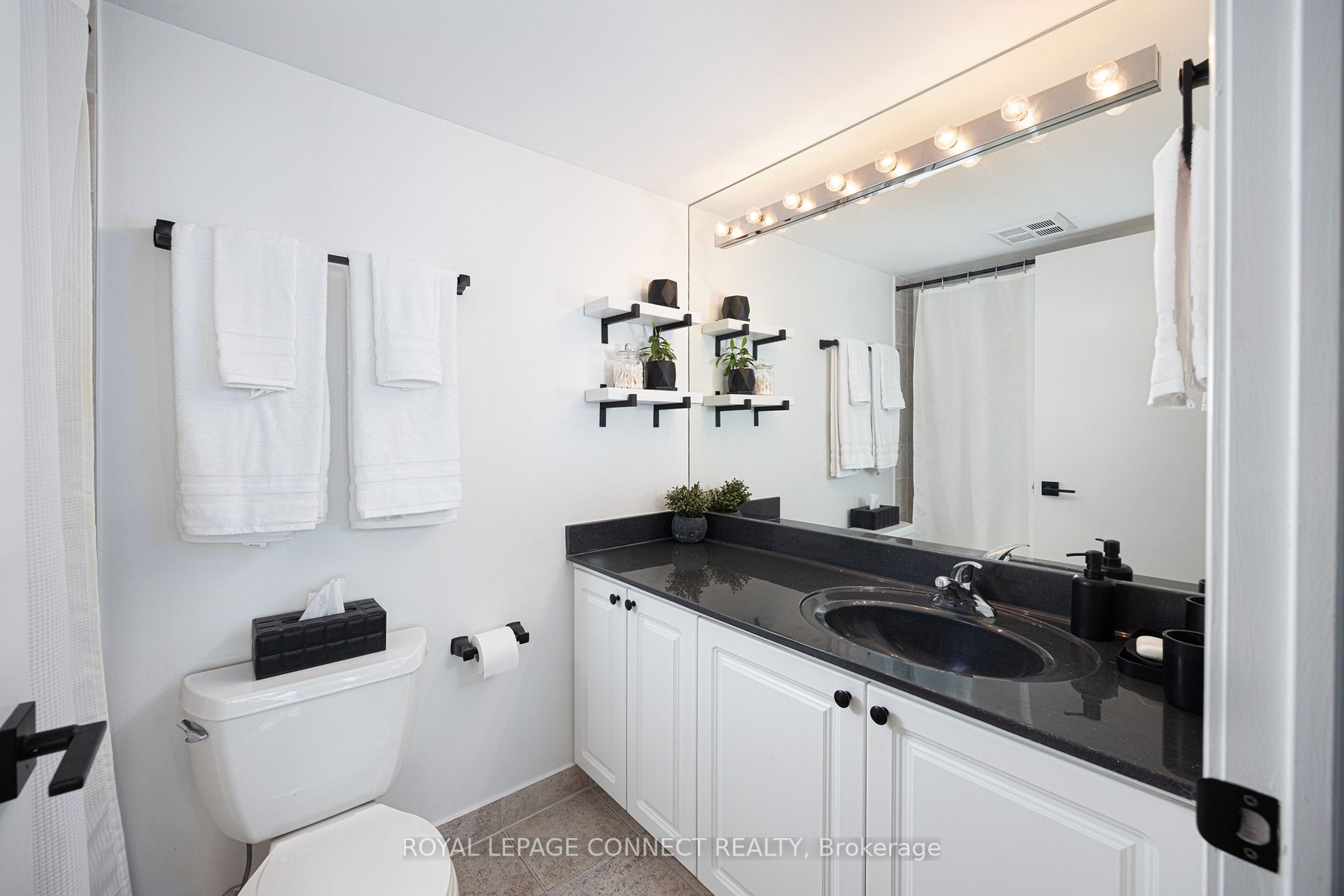 219 Fort York Blvd, #1912
