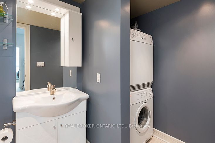 Listing C6813732 - Large Photo # 18