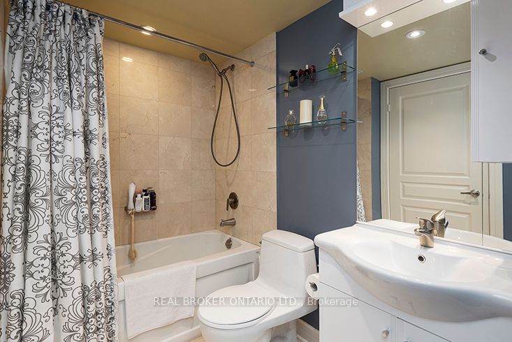 Listing C6813732 - Large Photo # 17