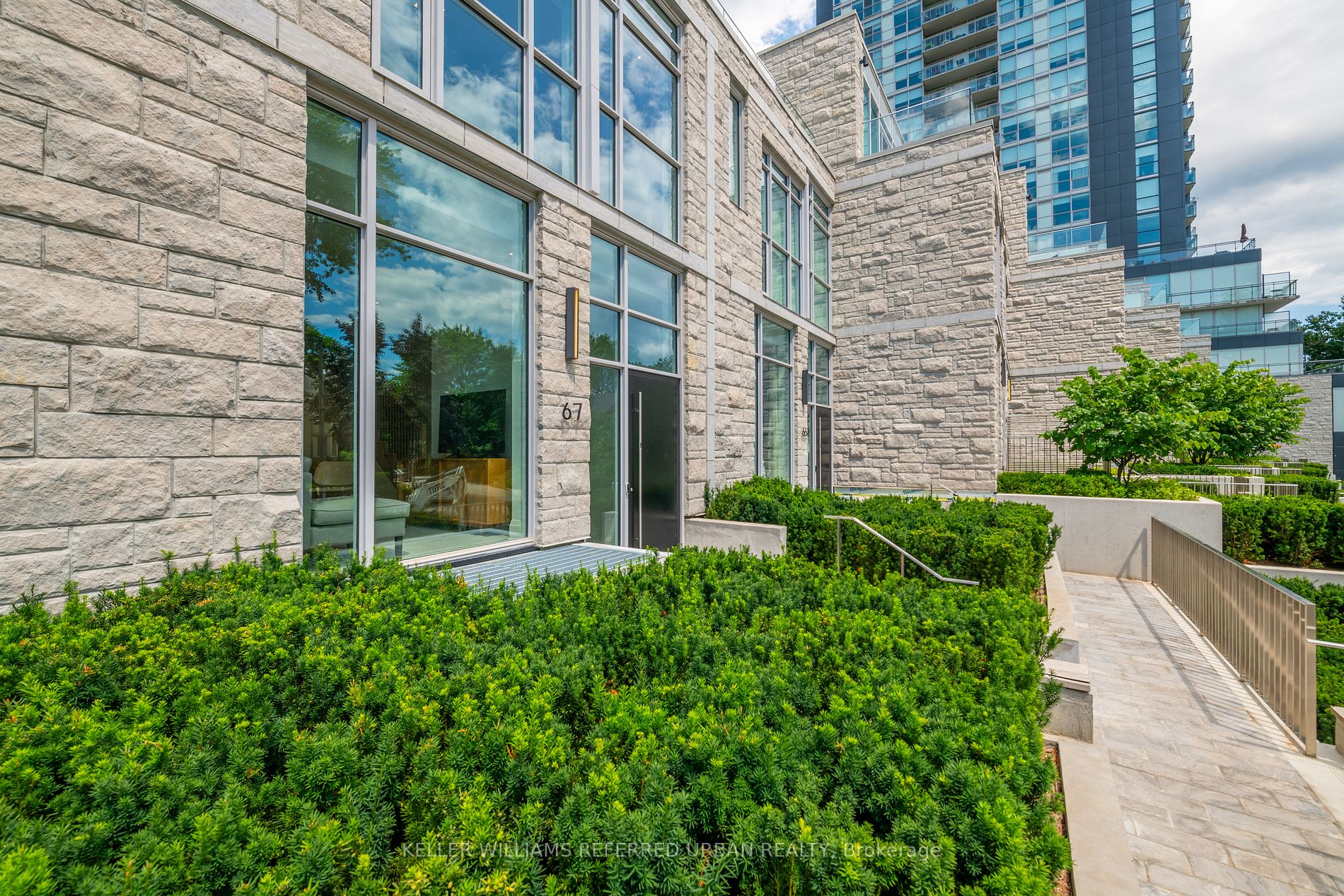 67 Foxbar Rd, #10
