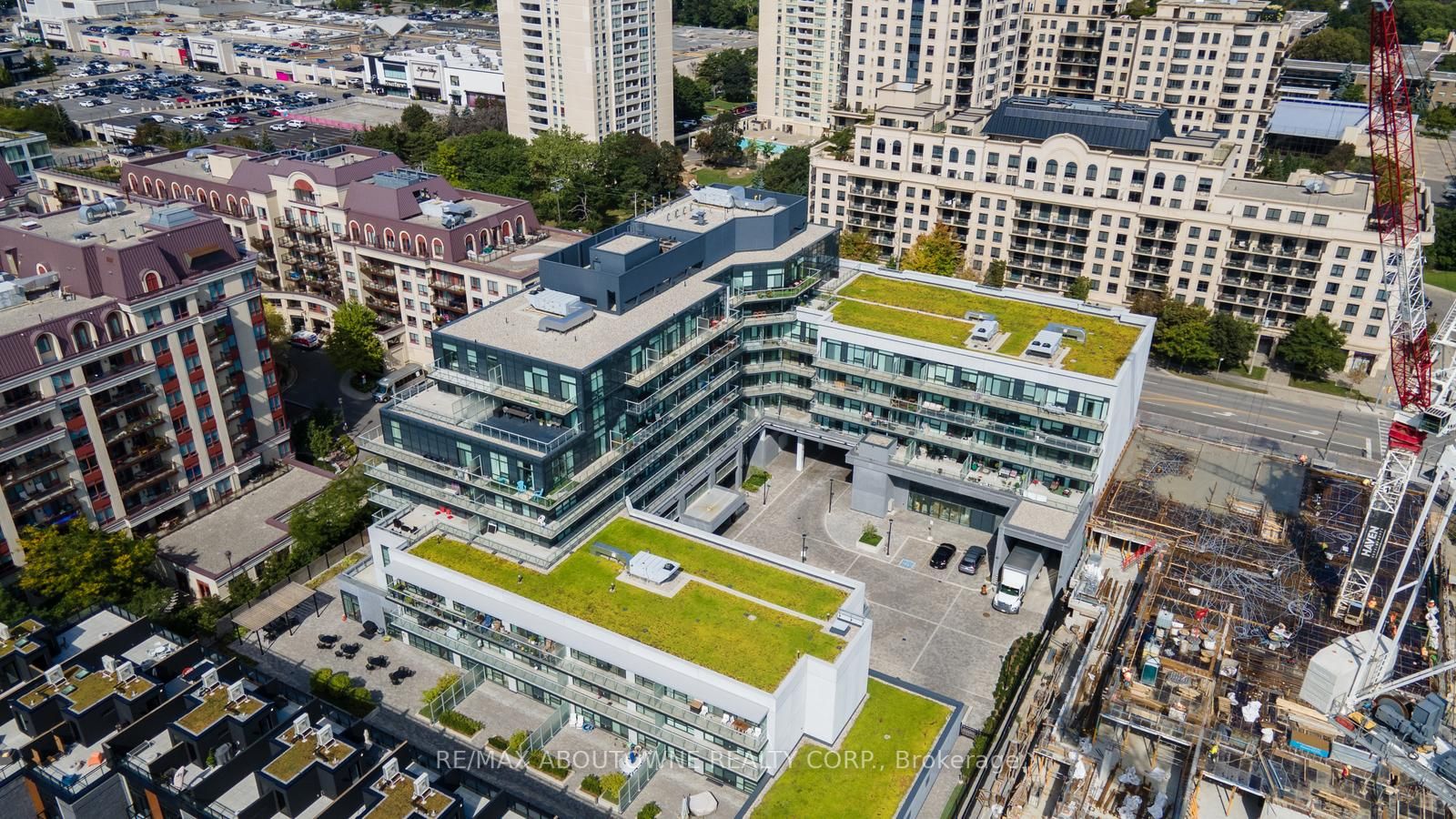 621 Sheppard Ave E, #738