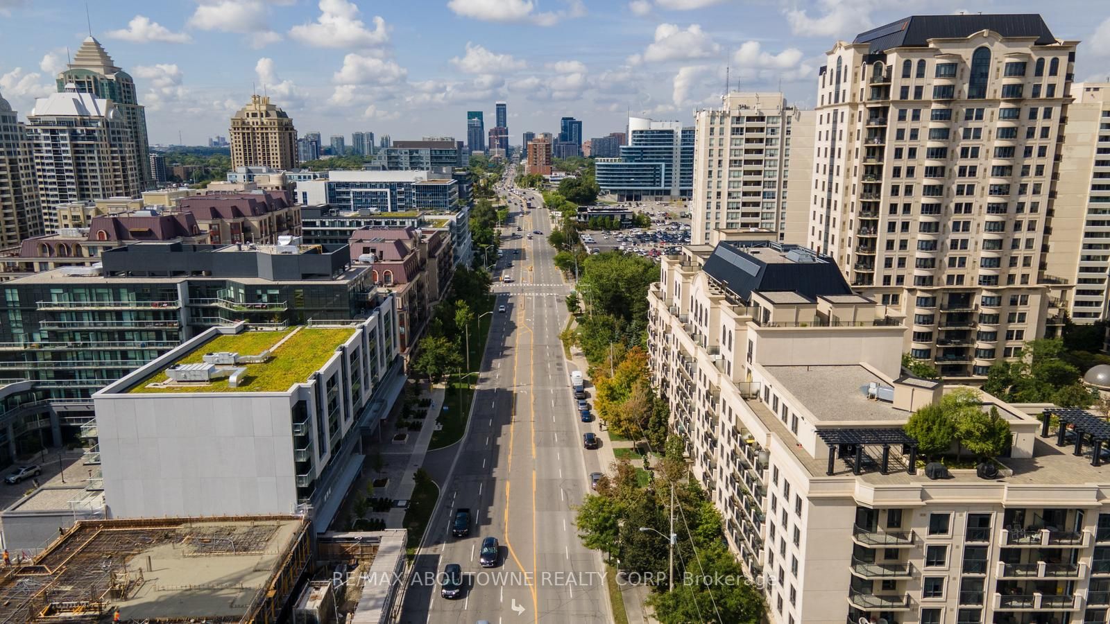 621 Sheppard Ave E, #738
