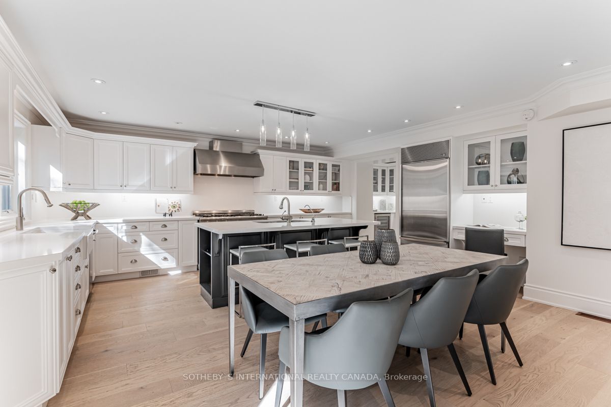 249 Rose Park Dr