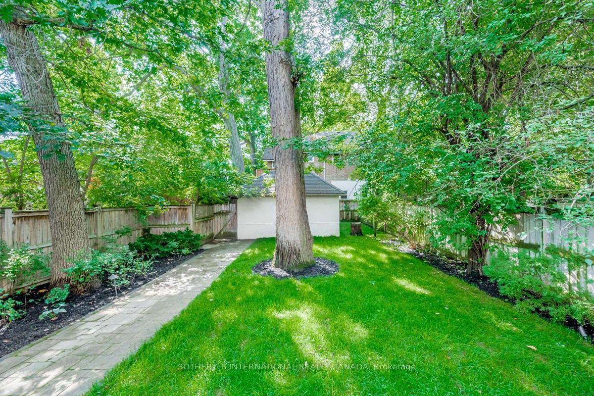 249 Rose Park Dr