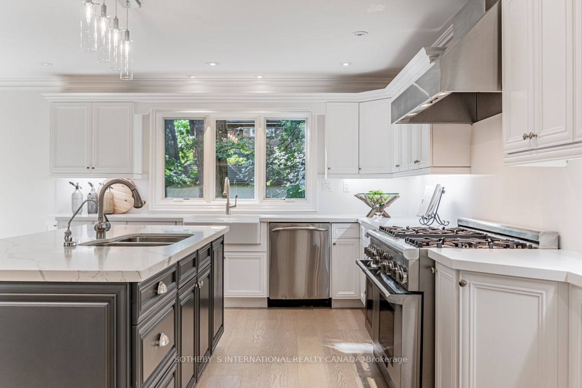 249 Rose Park Dr