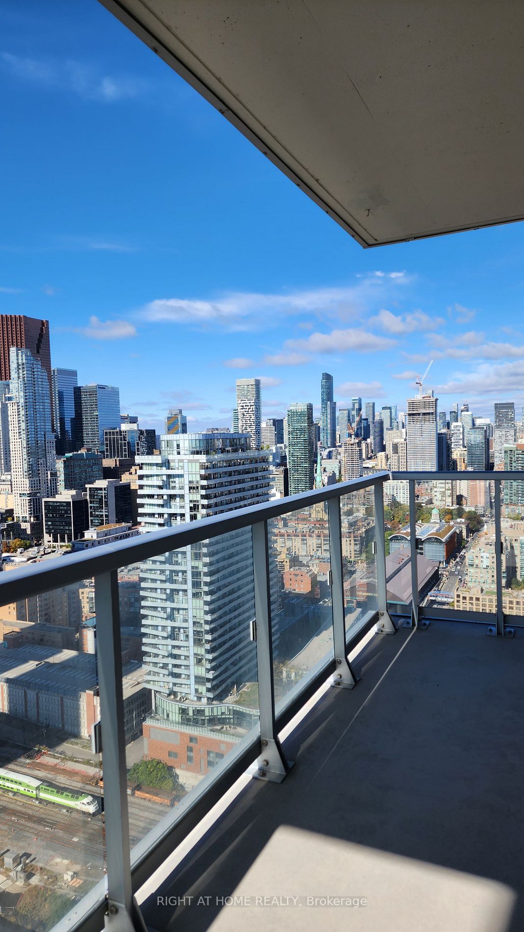 20 Richardson St, #3308