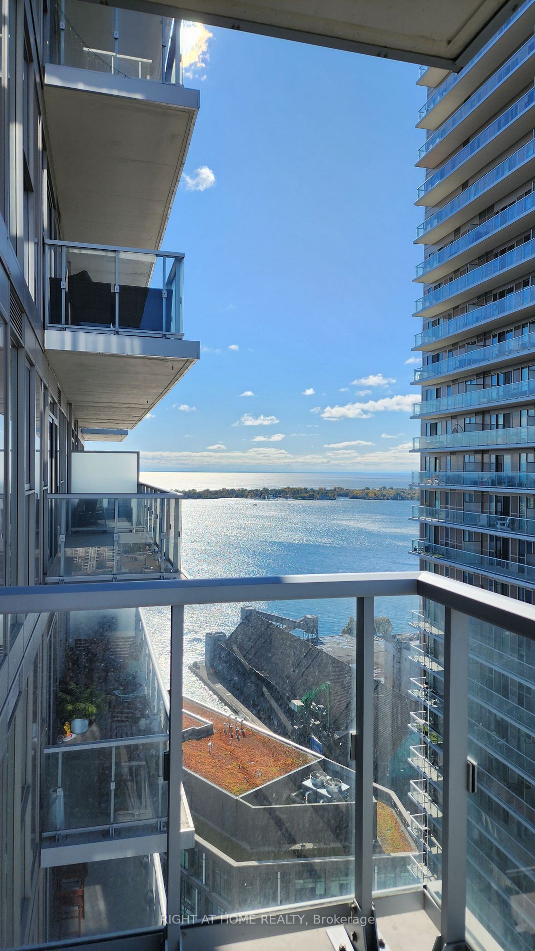 20 Richardson St, #3308