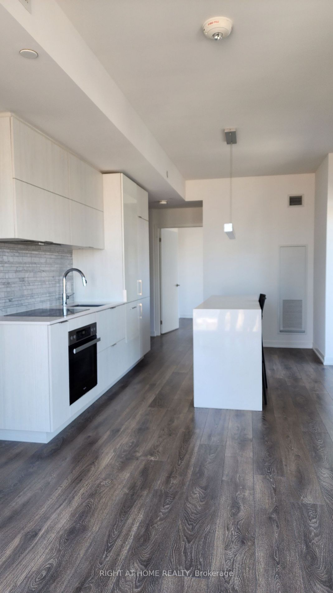 20 Richardson St, #3308
