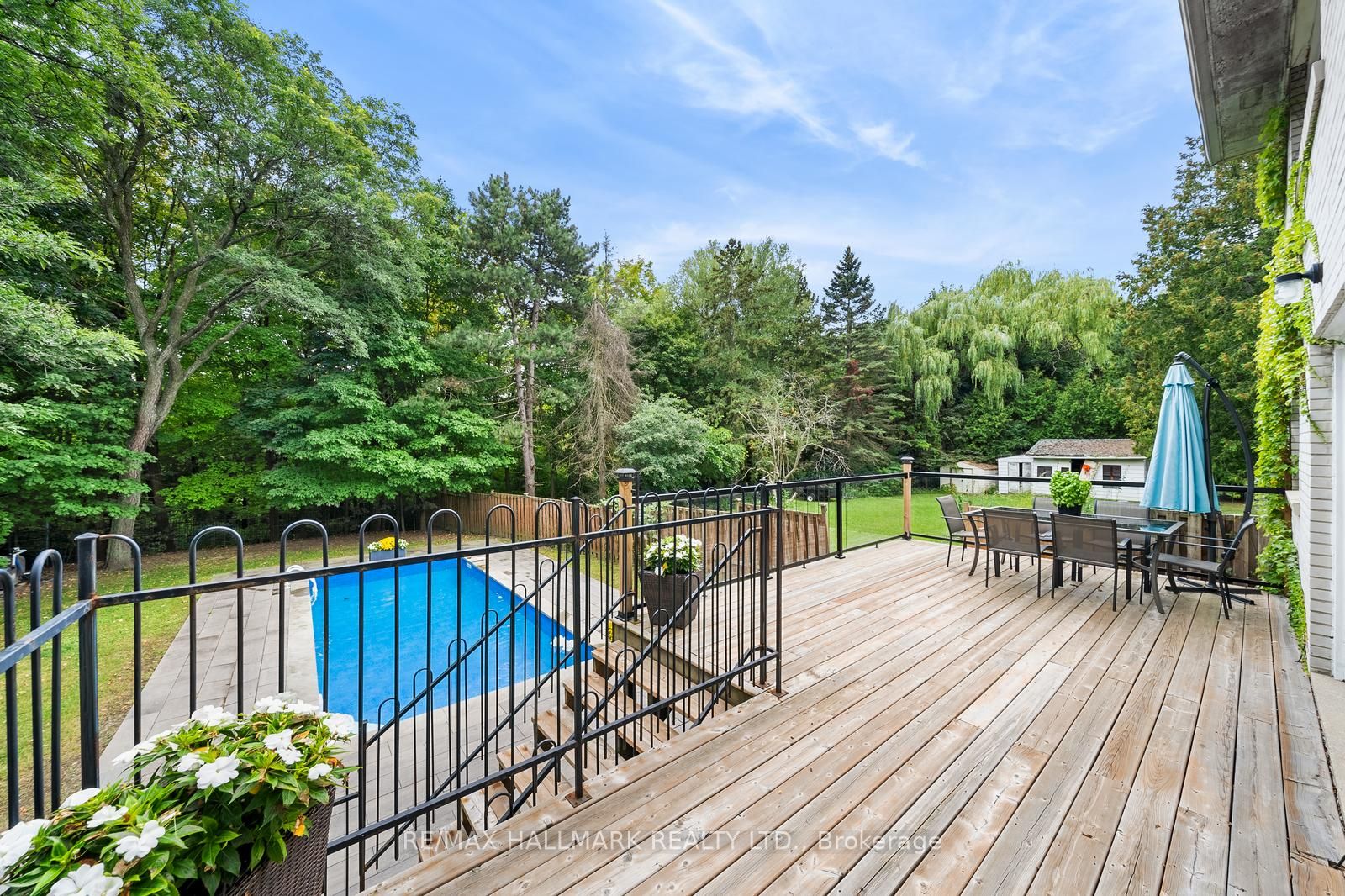 86 Bannatyne Dr