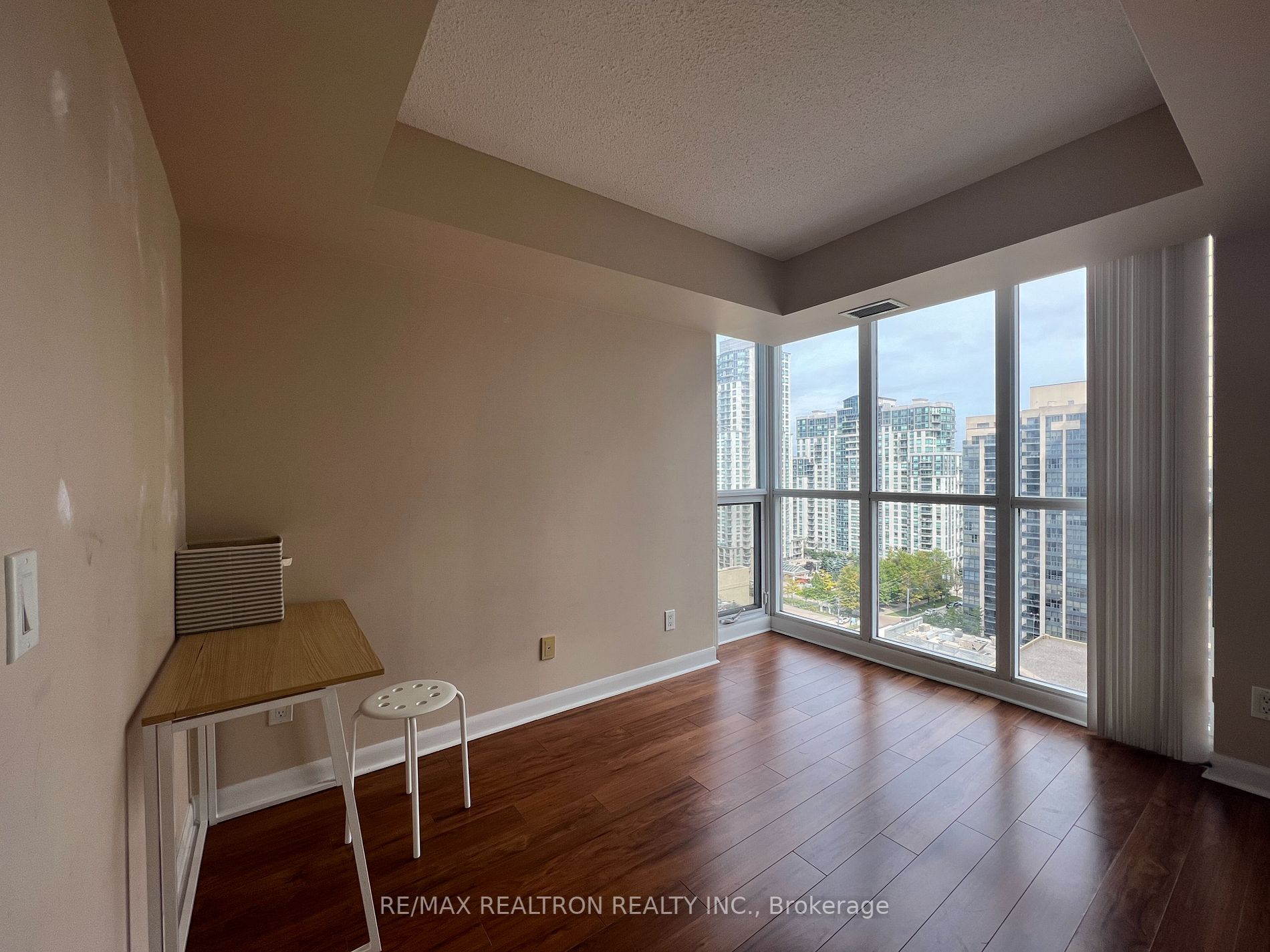 4978 Yonge Street #1715