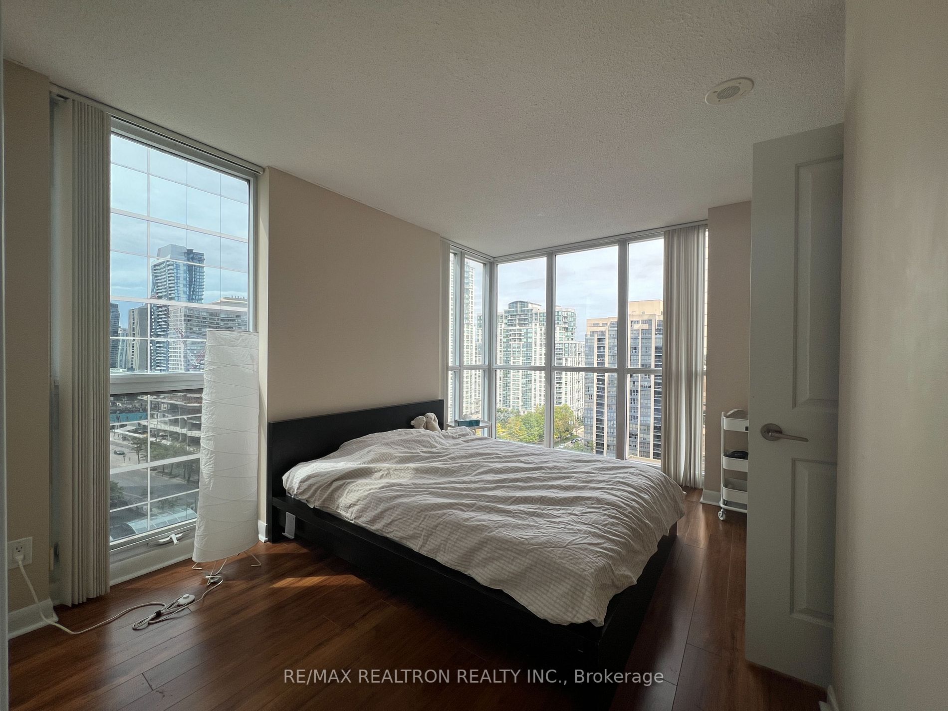 4978 Yonge Street #1715
