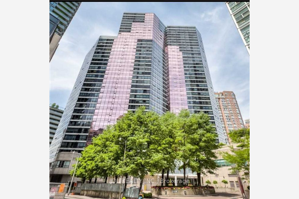 1001 Bay St, Toronto