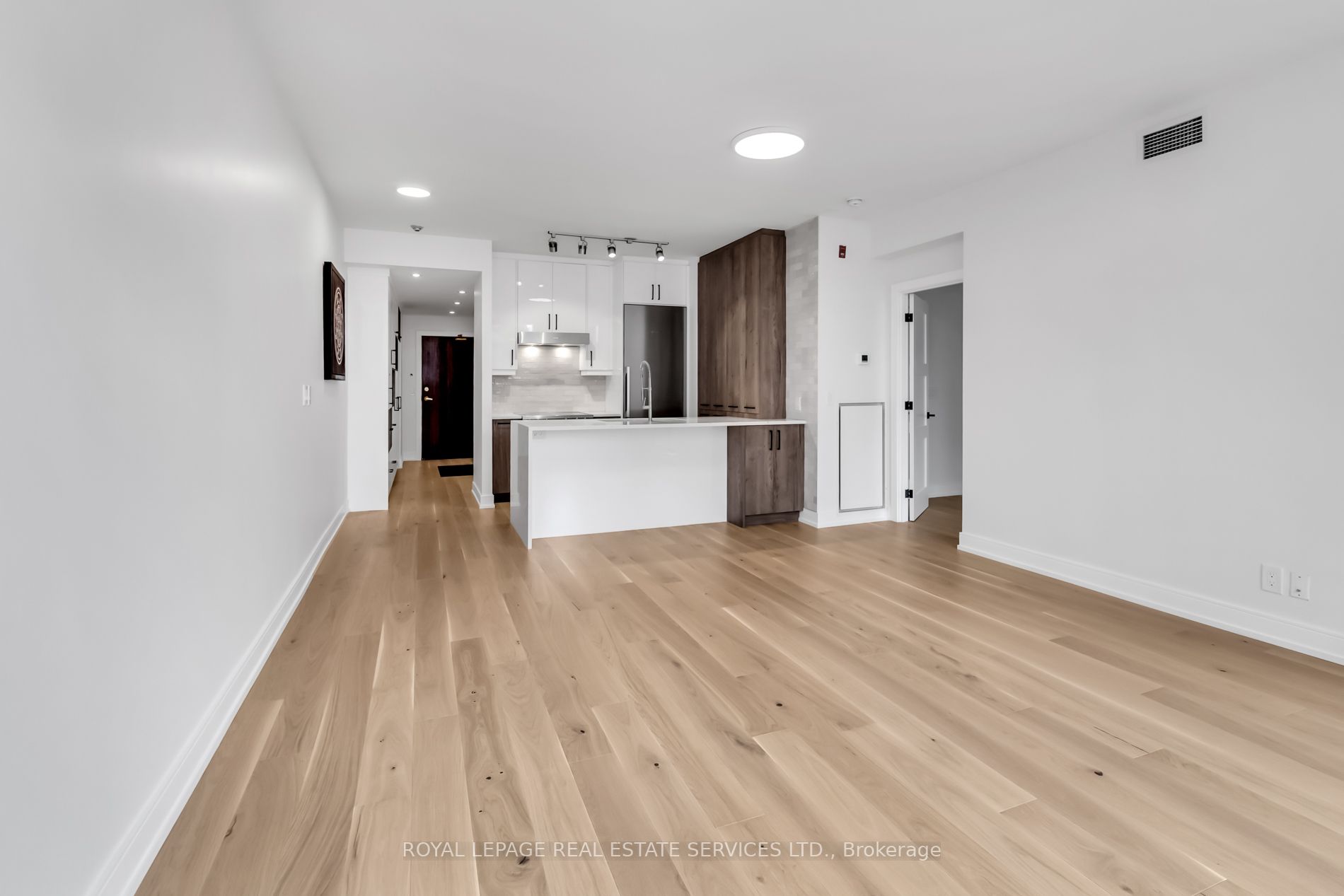 1 Deer Park Cres, #603