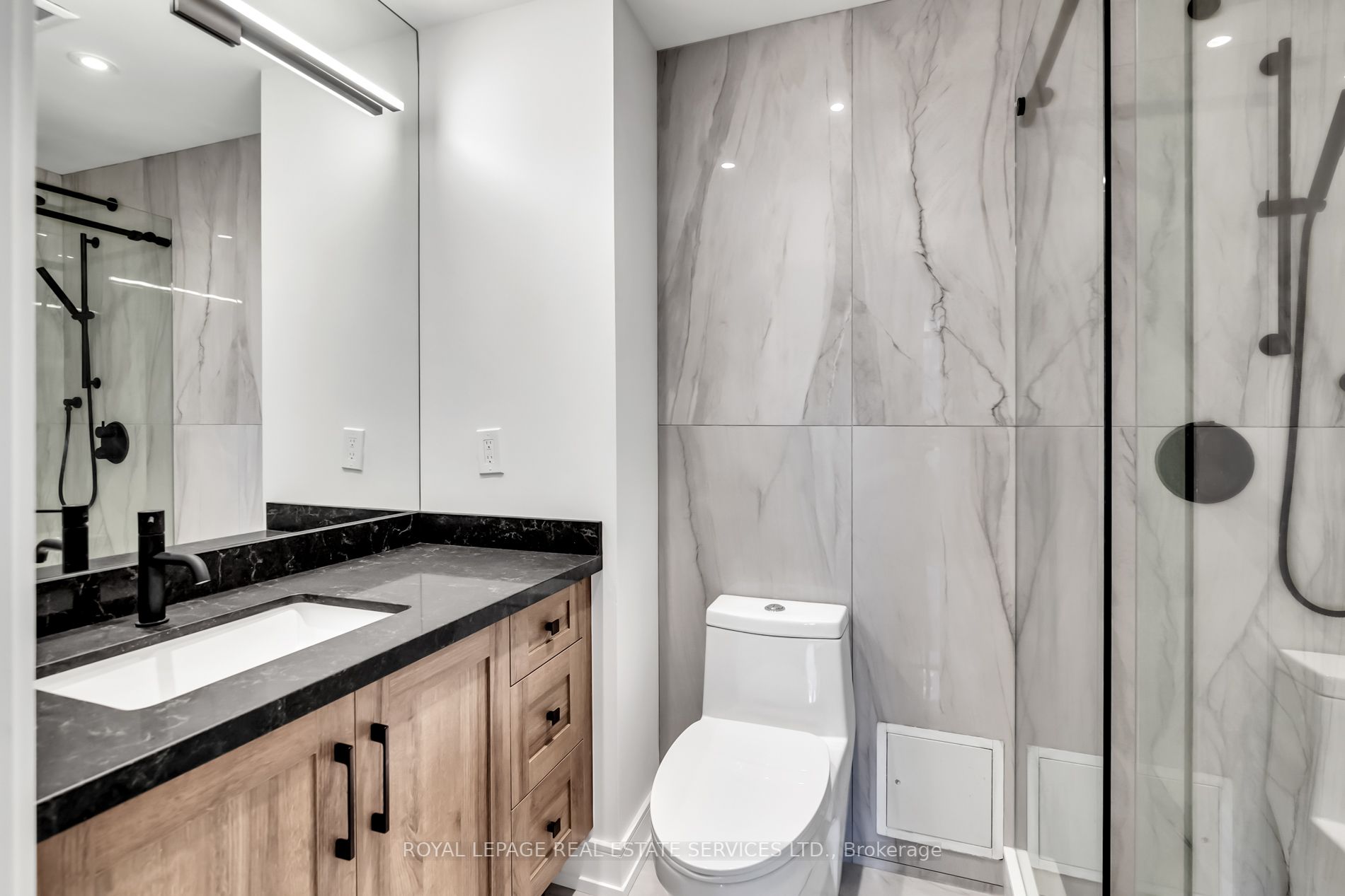 1 Deer Park Cres, #603