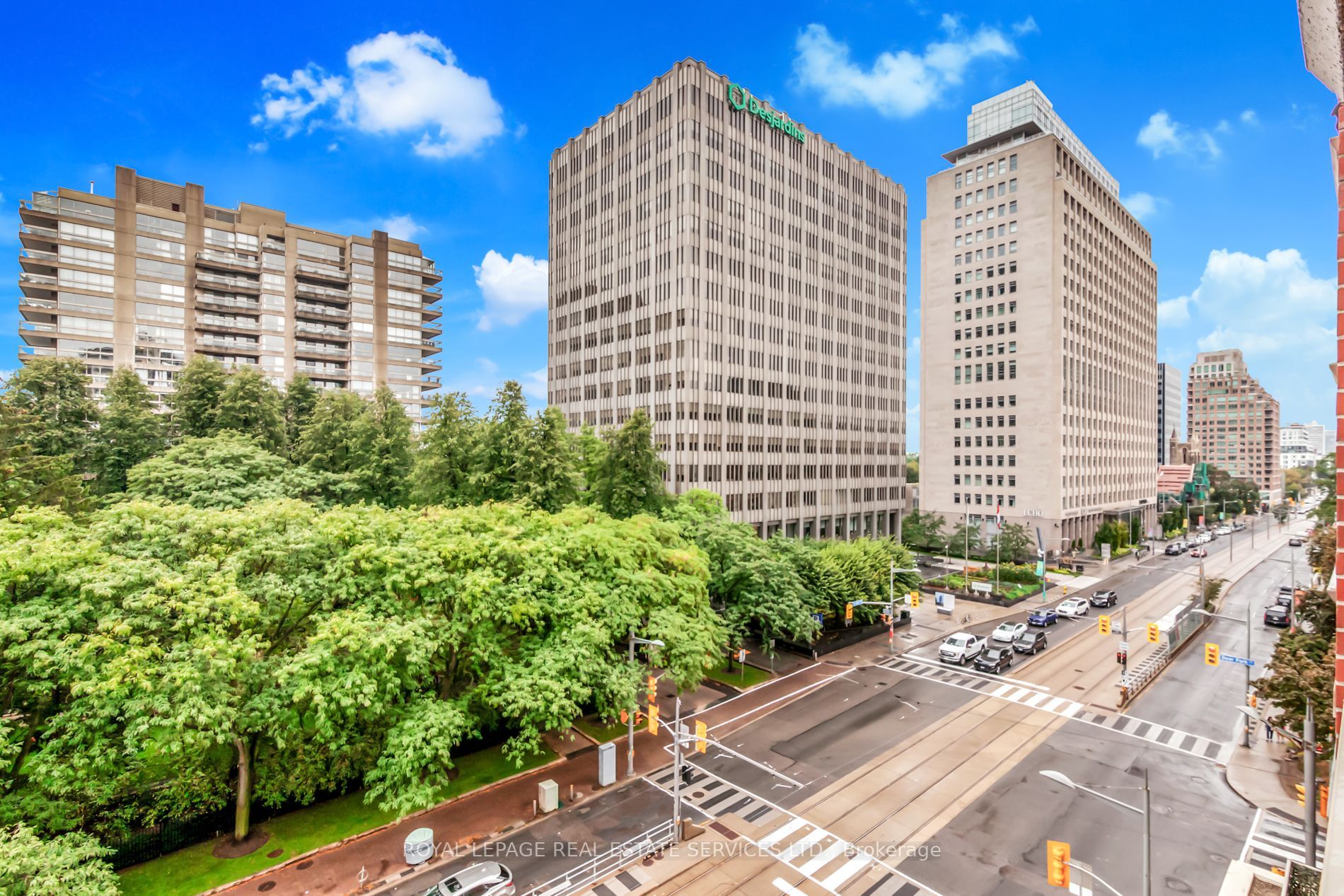 1 Deer Park Cres, #603