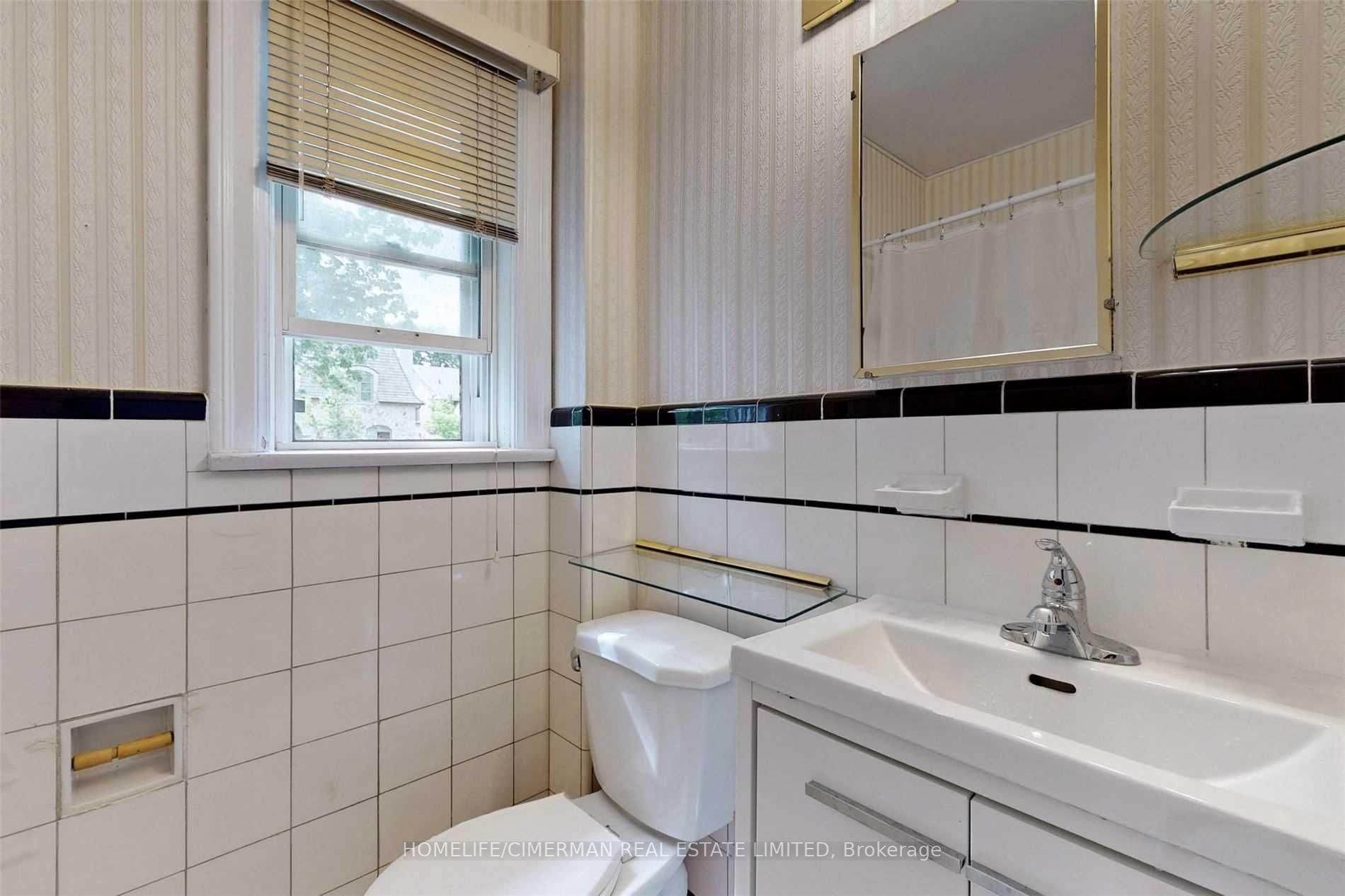 Listing C6815754 - Large Photo # 19
