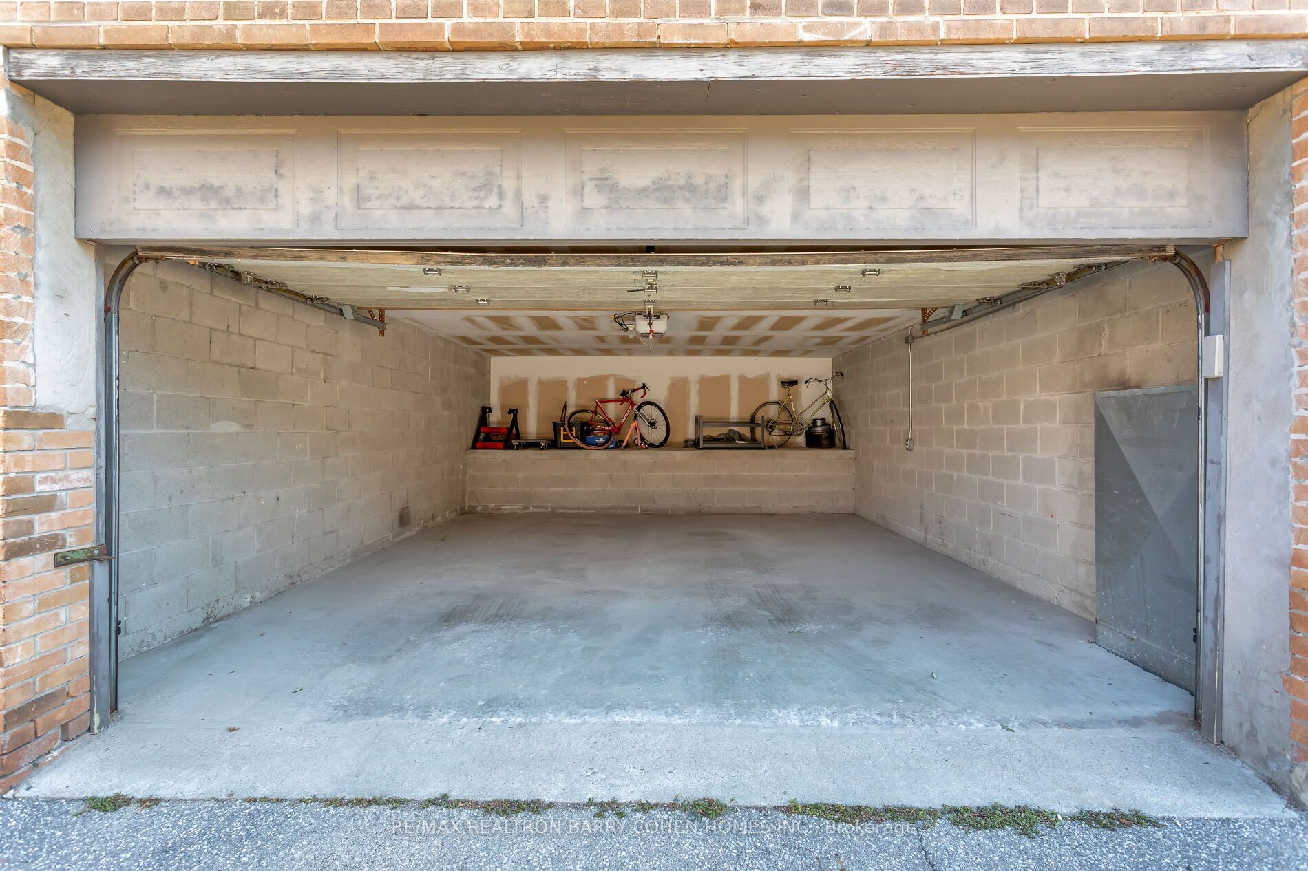 34 Claremont St, #201