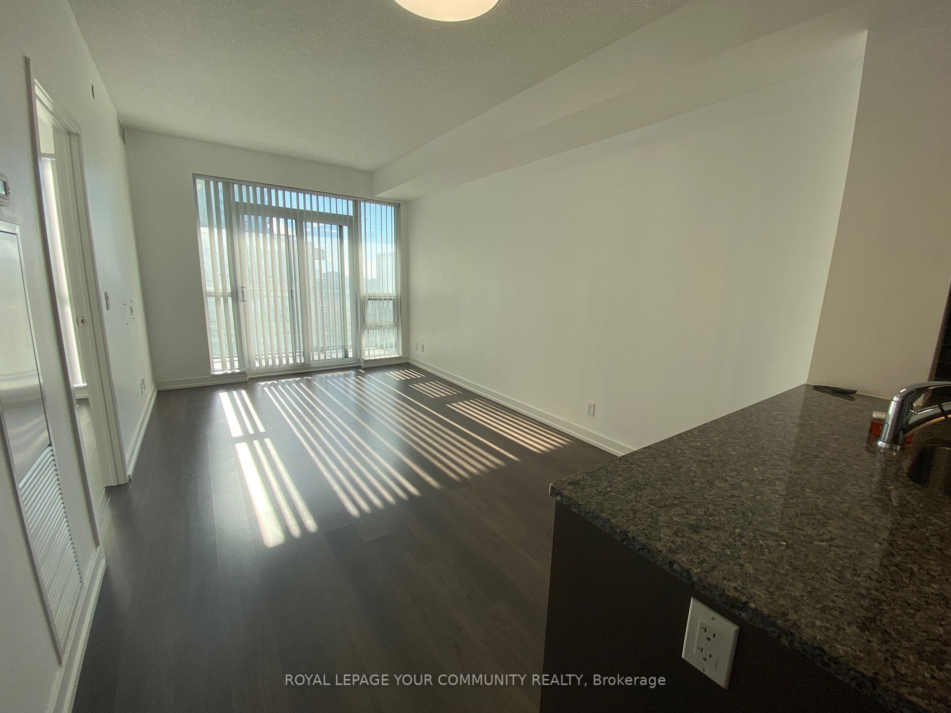 89 Dunfield Ave, #1508