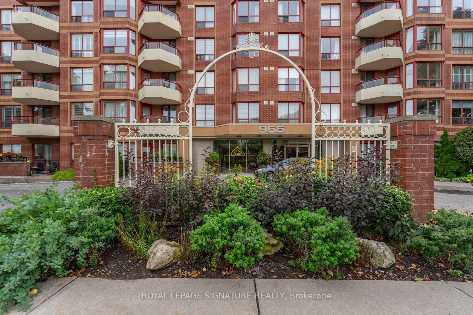 955 Millwood Rd, #412