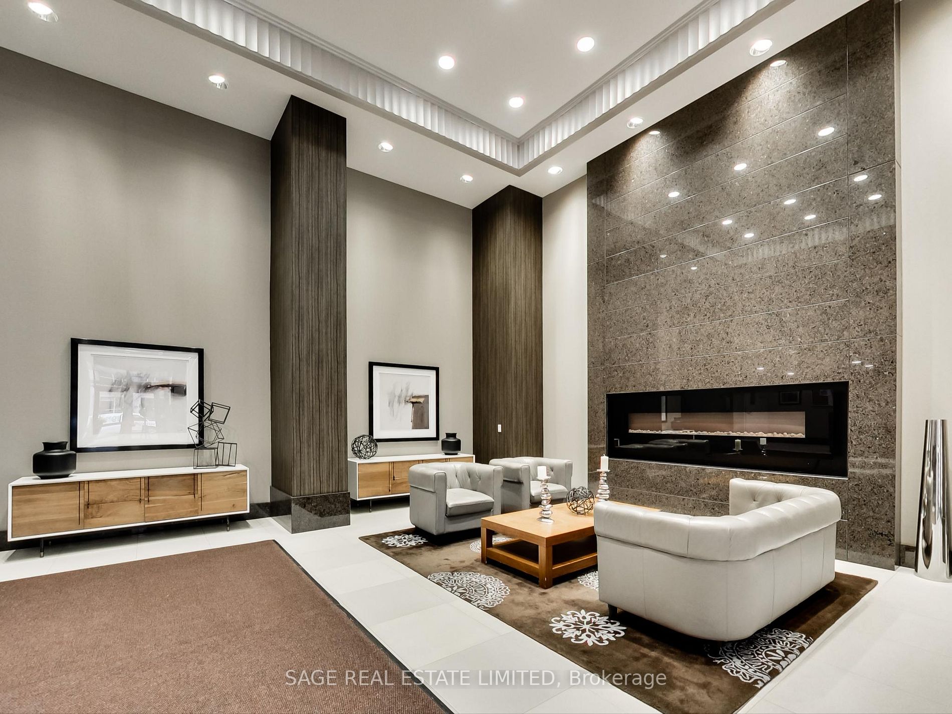 21 Grand Magazine St, #1202