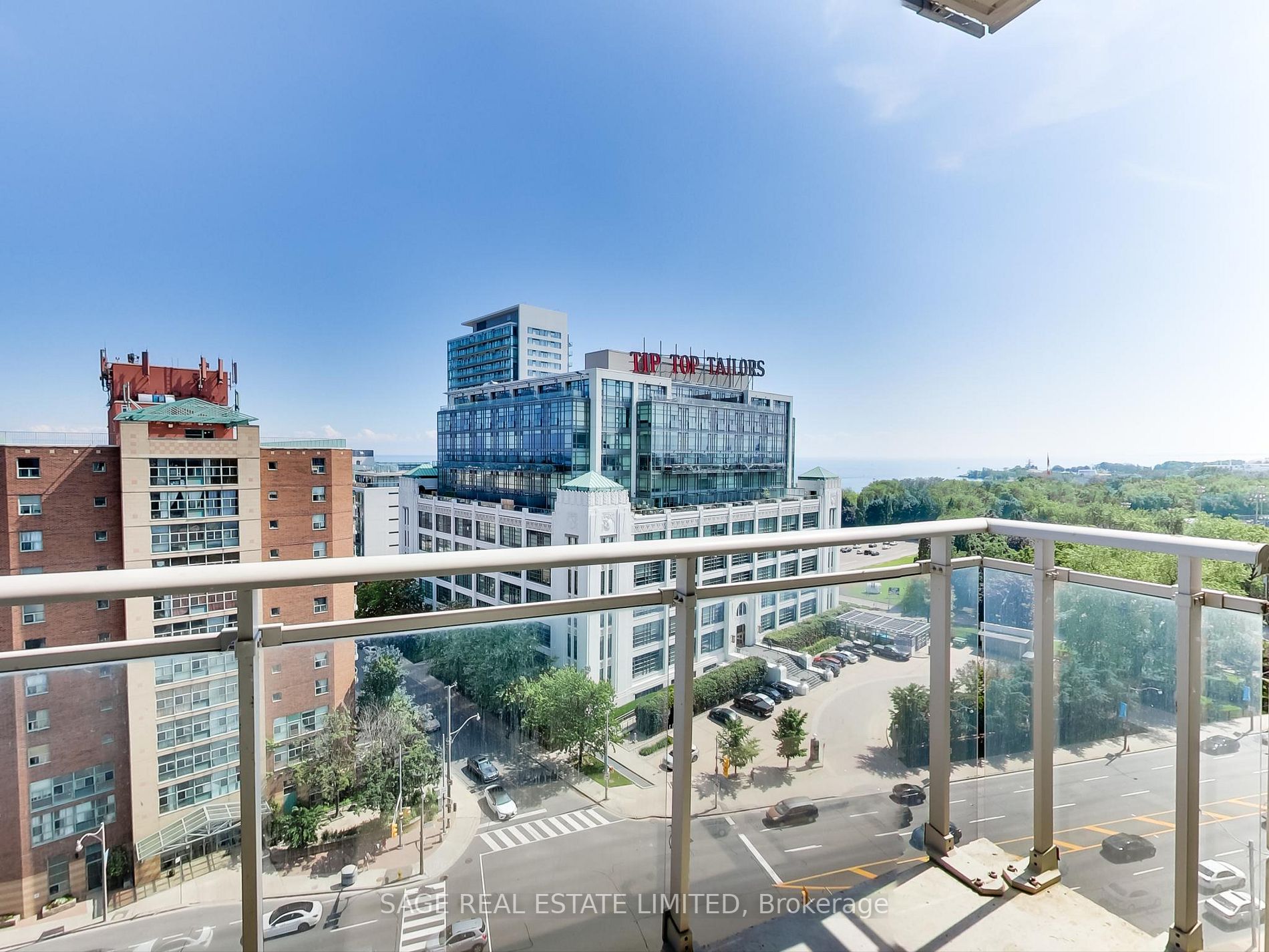 21 Grand Magazine St, #1202