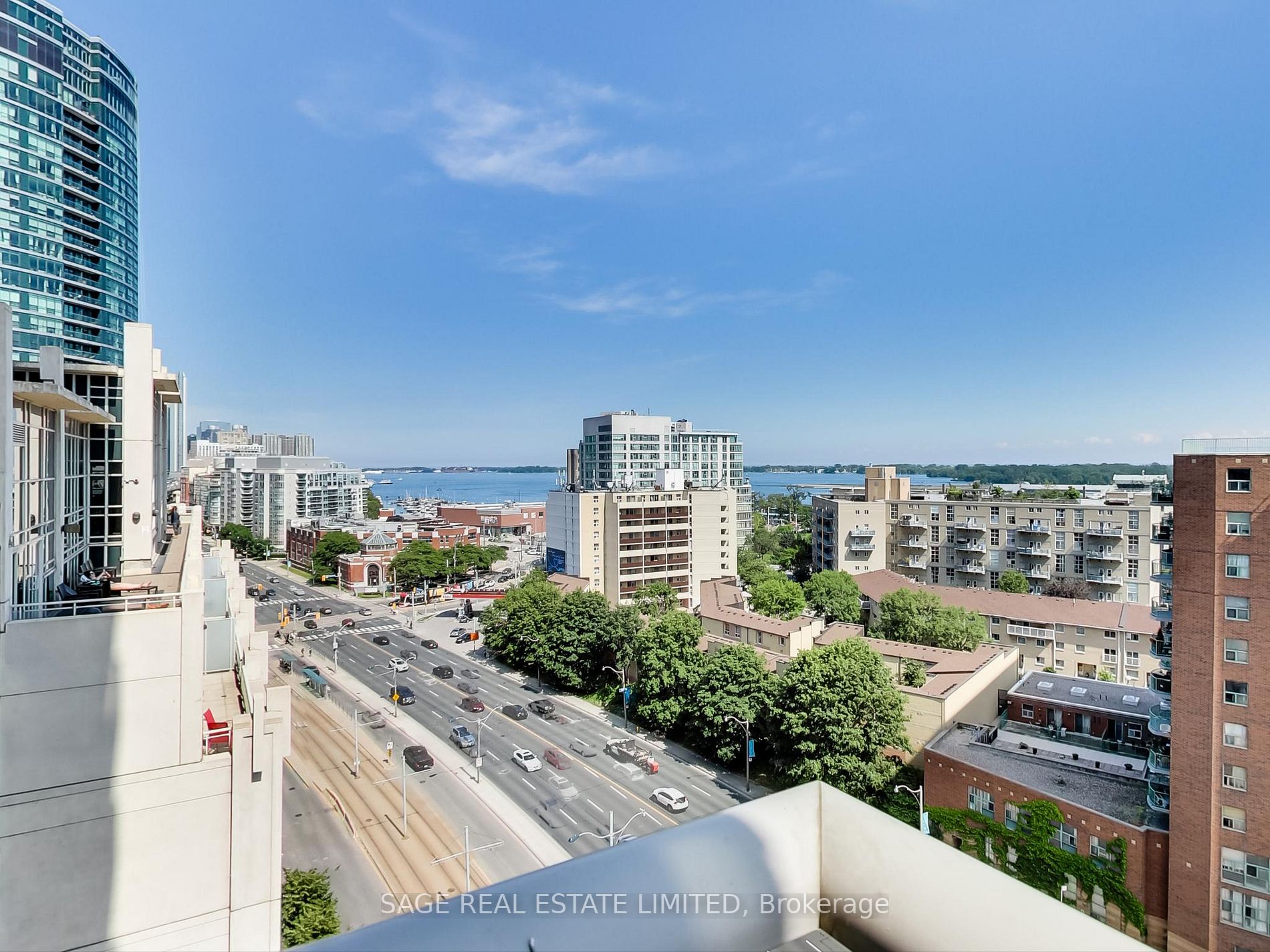 21 Grand Magazine St, #1202