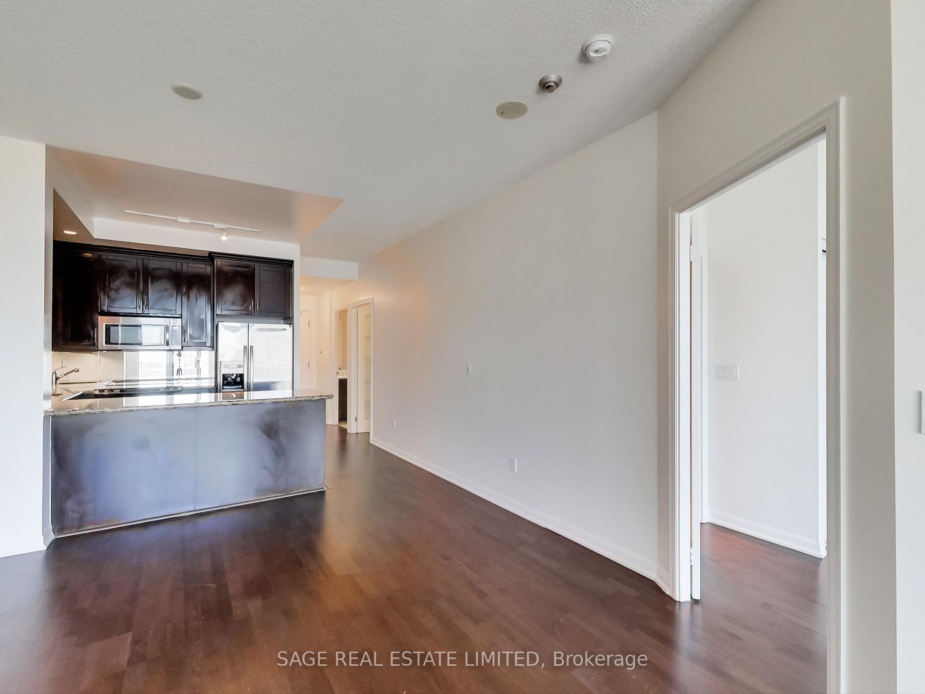 21 Grand Magazine St, #1202